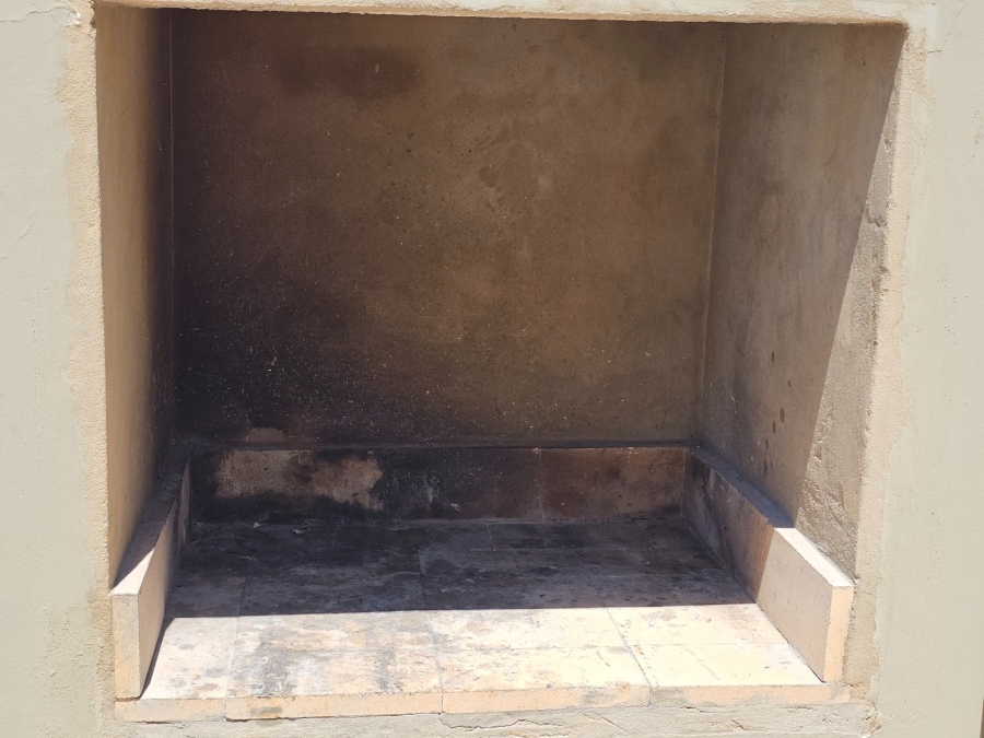 2 Bedroom Property for Sale in Da Nova Western Cape